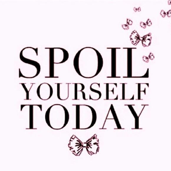 NEW Pet Fur Grooming GLOVE BRUSH Mitt for Dogs Cats RabbitsSoothing Comfort - Picture 7 of 7